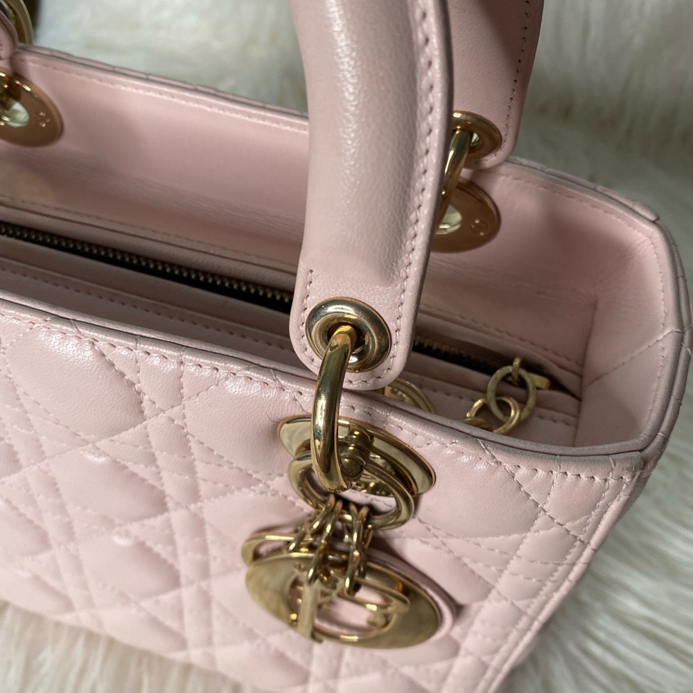 Lady Dior handbag - Picture 14 of 17
